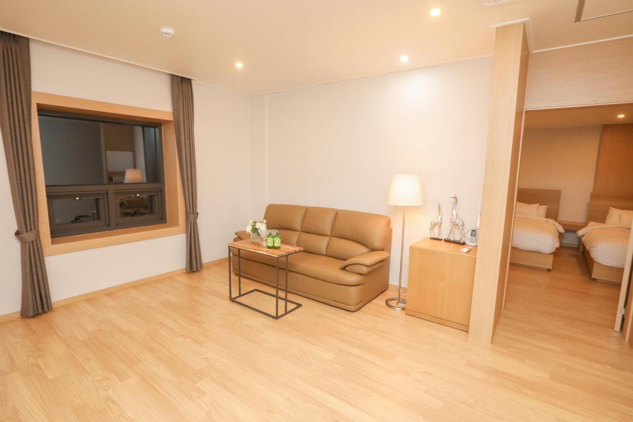 Daedunsan Hotel Wanju Zewnętrze zdjęcie